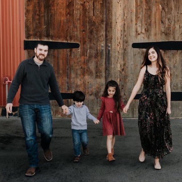 Meet your Seller! - Picture 6 of 7